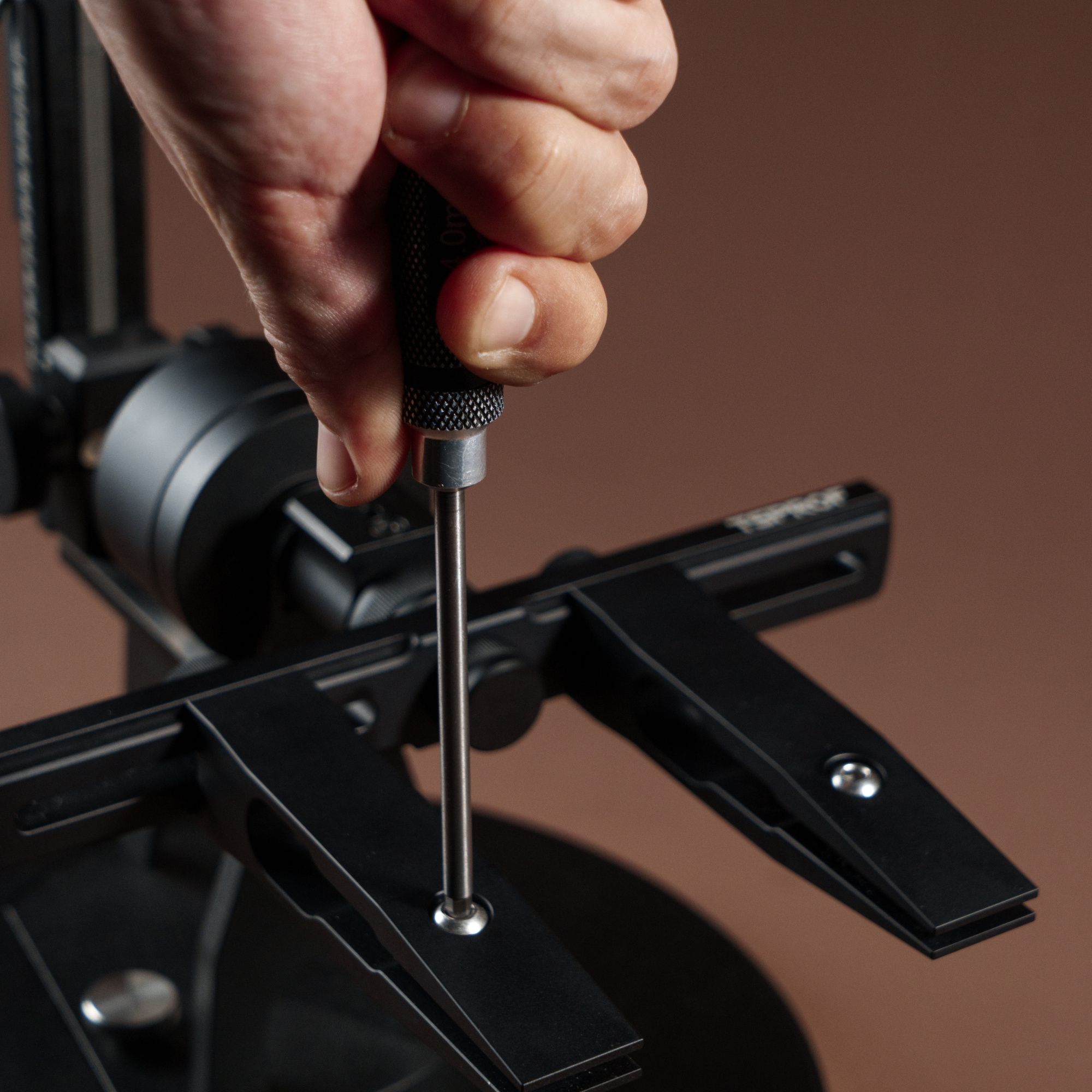 Отвертка шестигранная TSPROF, 2,0 мм