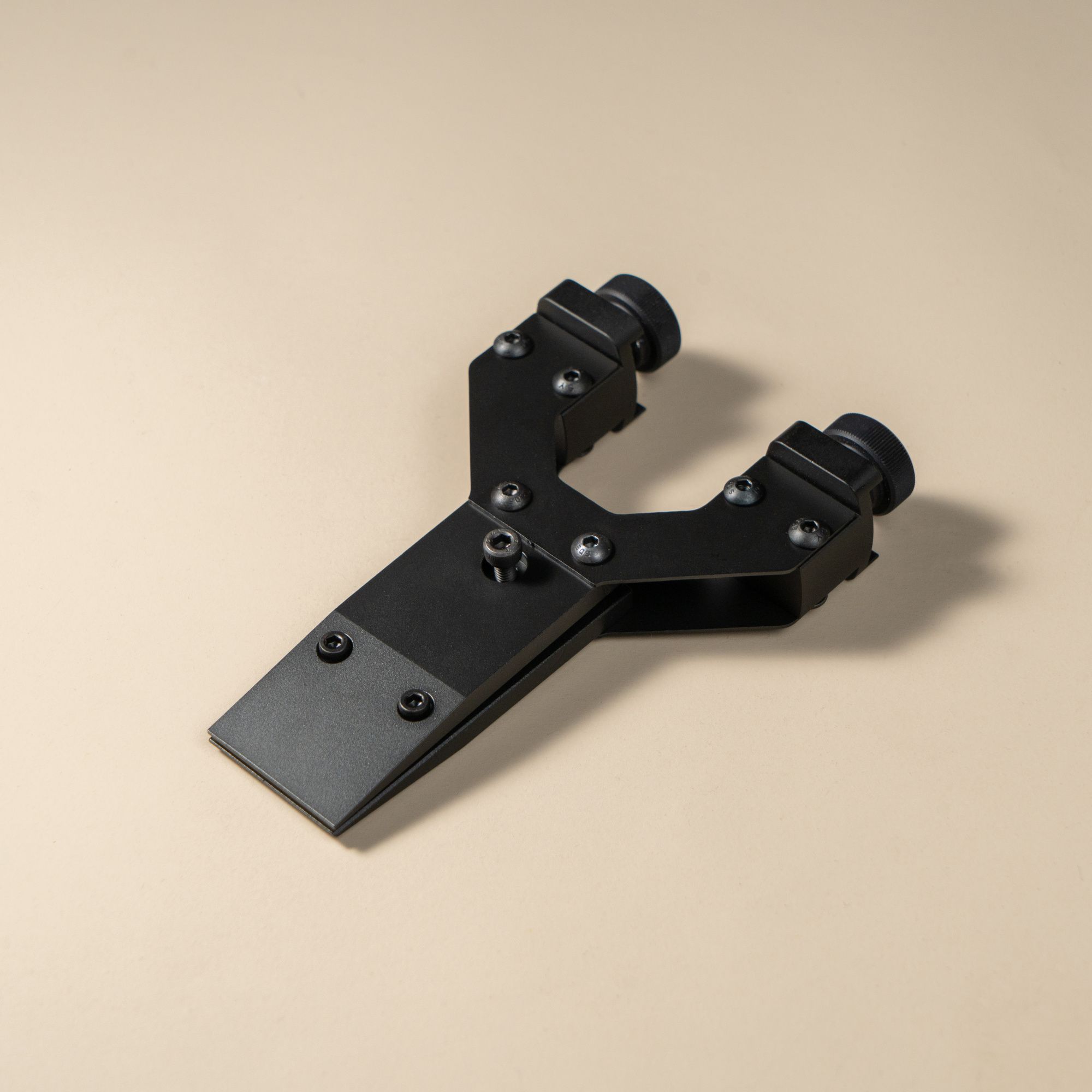 Зажим TSPROF, одиночный филейный, матовый