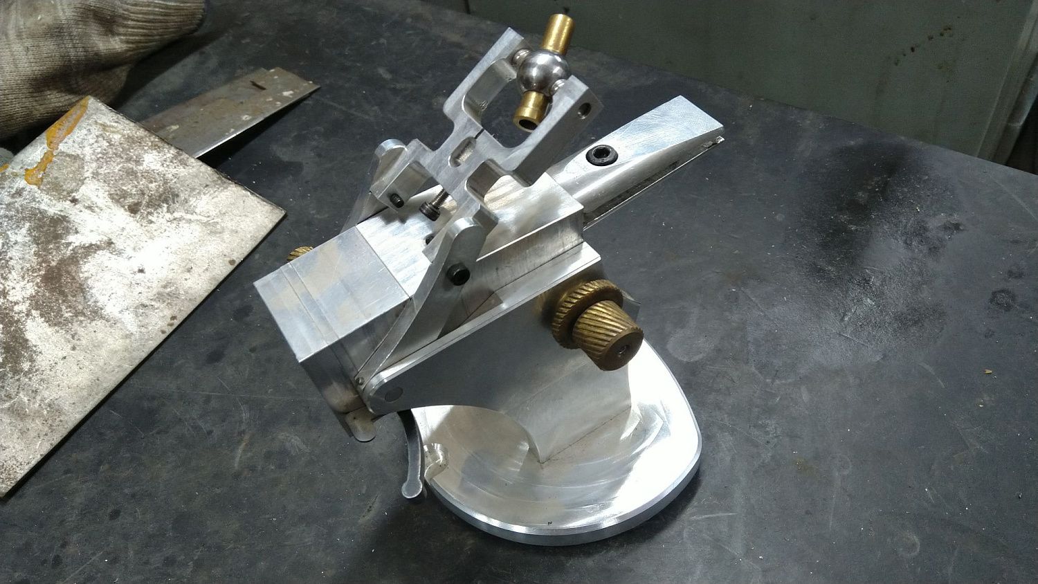 TSPROF прекращает серийное производство заточной системы Blitz Pro